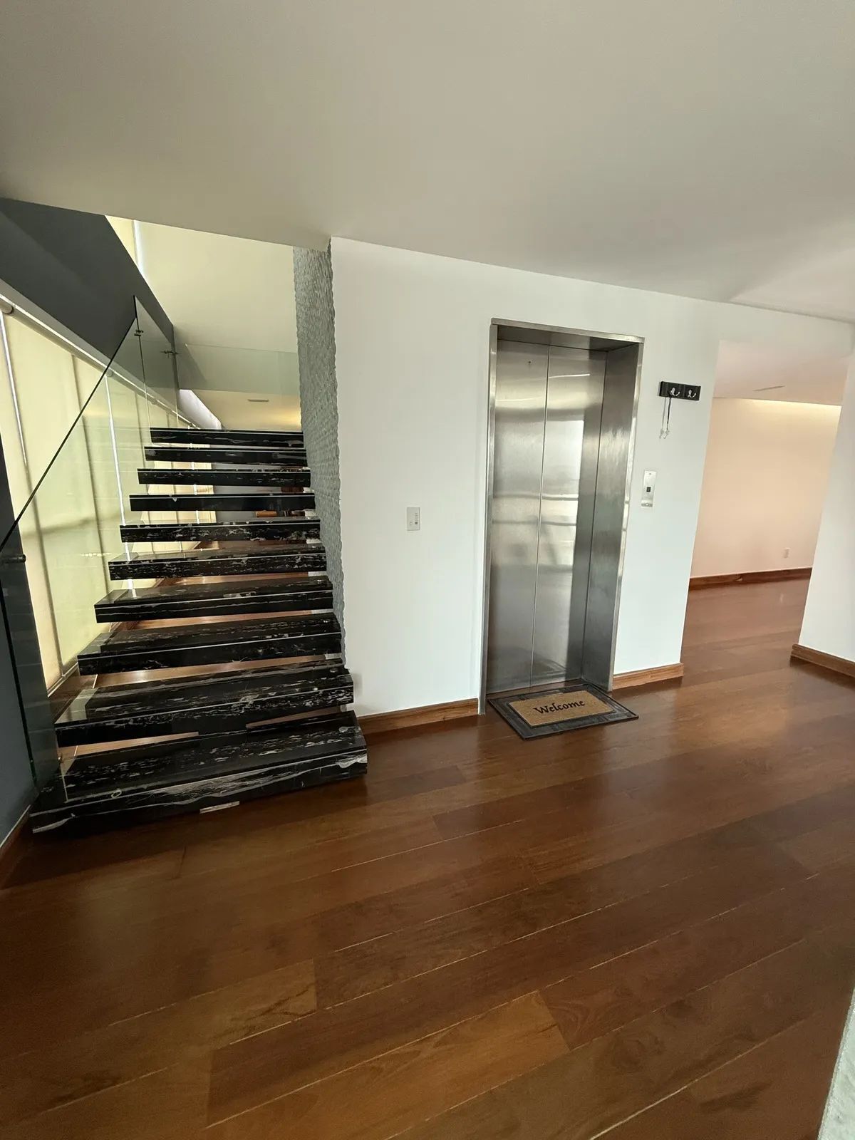 45, Calle Adolfo López Mateos, Jesus del Monte, 52764 con 3 Recámaras, 3 Baños, 600 Metros Cuadrados y 4 Puestos de Estacionamiento 45, Calle Adolfo López Mateos, Jesus del Monte, 52764 con 3 Recámaras, 3 Baños, 600 Metros Cuadrados y 4 Puestos de Estacionamiento